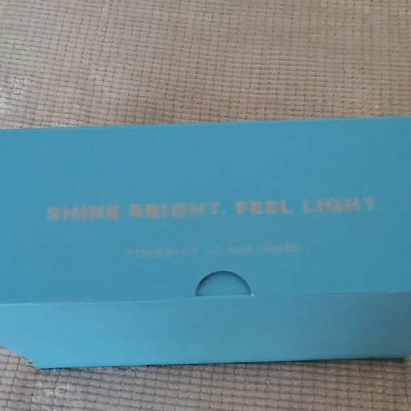 New BZEES Resort Wht/Nat Fabric Wedge Sandals Size 7.5 M With Box - Picture 13 of 16